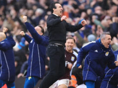 Králi alebo králi? Villa vstupuje do rozhodujúceho kola Unai Emery oslavuje