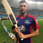 Aaron Summers, 29, je obvinený z násilného sexuálneho zneužívania dieťaťa alebo mladého človeka a groomingu s úmyslom vystaviť dieťa alebo mladého človeka neslušnému materiálu