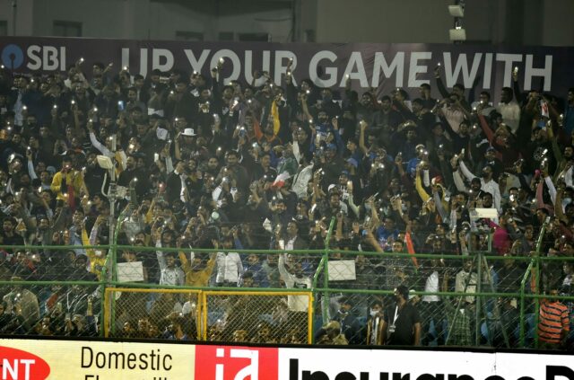 Kto je Devendra Bora? 5 zaujímavých faktov o Uttarakhandovi pacerovi, ktorý prepustil Rohita Sharmu za kačku vo Vijay Hazare Trophy 2025-26
