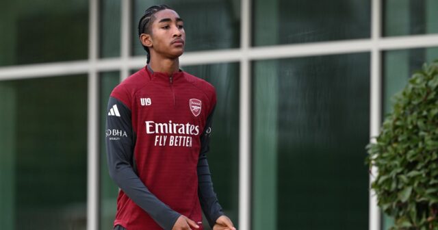 Marli Salmon počas tréningu Arsenalu v Sobha Realty Training Center 25. novembra 2025. 