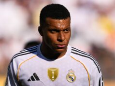 Kylian Mbappé nastúpil na striedačku so zranením kolenného väzu Kylian Mbappé nastúpil na striedačku so zranením kolenného väzu