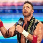 LA Knight posiela správy momenty pred zápasom definujúcim kariéru na SmackDown