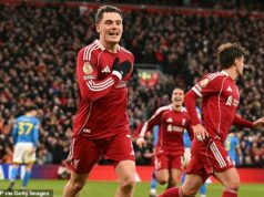 LEWIS STEELE: Ako Florian Wirtz odštartuje svoju kariéru v Liverpoole a špeciálny program klubových fyzioterapeutov mu nasadili, aby sa adaptoval na anglický futbal po tom, čo hral pri víťazstve nad Wolves Florian Wirtz konečne začal ukazovať, že môže byť kreatívnym srdcom Liverpoolu, ktorý sa posúva dopredu