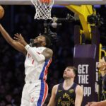 Lakers implodovali proti Pistons a prehrali v deň narodenín LeBrona Jamesa