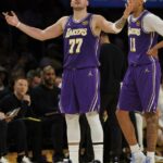 Lakers padajú do Spurs a vypadnú zo súboja o pohár NBA