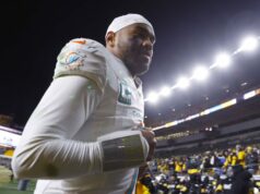 LeSean McCoy vykuchal Tua Tagovailoa po prehre Dolphins 28:15 vs. Steelers logo pochodového šialenstva