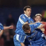 Gus Poyet vyzýva na loptu