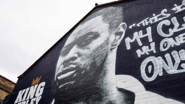 Lesley King menuje obľúbeného obrancu vyrastajúceho Lesley King menuje obľúbeného obrancu vyrastajúceho