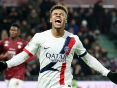 Ligue 1: PSG odvrátilo návrat Metz víťazstvom 3:2; Doueov gól sa ukazuje ako rozdiel Ligue 1: PSG odvrátilo návrat Metz víťazstvom 3:2; Doueov gól sa ukazuje ako rozdiel