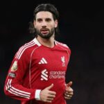 Liverpool čelí nervóznemu čakaniu, keď sa objavia prvé hodnotenia o kondícii Dominika Szoboszlaia