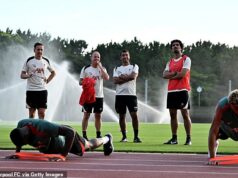 Liverpool rozhoduje o budúcnosti kľúčového člena kádra Arneho Slotu uprostred zápasov zo štandardiek Aaron Briggs, úplne vľavo, bol prepustený Liverpoolom kvôli problémom s bránením a skórovaním zo štandardiek v tejto sezóne.