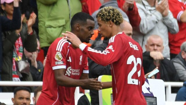 Liverpool teraz ospravedlňuje márnotratnosť dvojitým útočníkom, pretože rozprávanie o „karme“ znechutí
