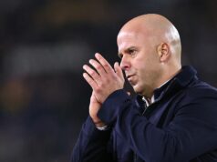 Liverpoolu povedal, aby urobil rozhodnutie o prestupe v prípade podpaľovaného hráča, ktorého zavolal Arne Slot Arne Slot