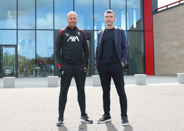 Liverpoolu povedali, aby v januári podpísal zmluvu so „skúseným“ obrancom Download app from appStore