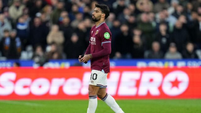 Lucas Paqueta z West Ham United kritizuje FA po červenej Lucas Paqueta z West Ham United kritizuje FA po červenej karte za nedostatočnú podporu počas vyšetrovania.