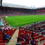 Luke Littler vyvoláva kontroverziu počas víťazstva Manchestru United nad Wolverhampton Wanderers