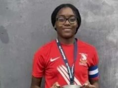 Macclesfield oznámil druhú tragickú smrť za päť dní, keď zomrel 19-ročný futbalista | Futbal | Šport Macclesfield oznámil druhú tragickú smrť za päť dní, keď zomrel 19-ročný futbalista | Futbal | Šport