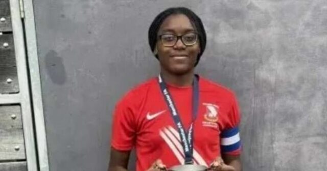 Macclesfield oznámil druhú tragickú smrť za päť dní, keď zomrel 19-ročný futbalista | Futbal | Šport
