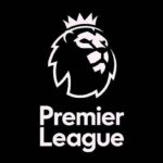 Tony Bloom, majiteľ Brighton & Hove Albion, sedí s fanúšikmi počas zápasu Premier League medzi Brentford FC a Brighton & Hove Albion FC na...