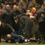 Majstrovský chaos, keď Bristol City vs Millwall končí masívnou bitkou | Futbal | Šport