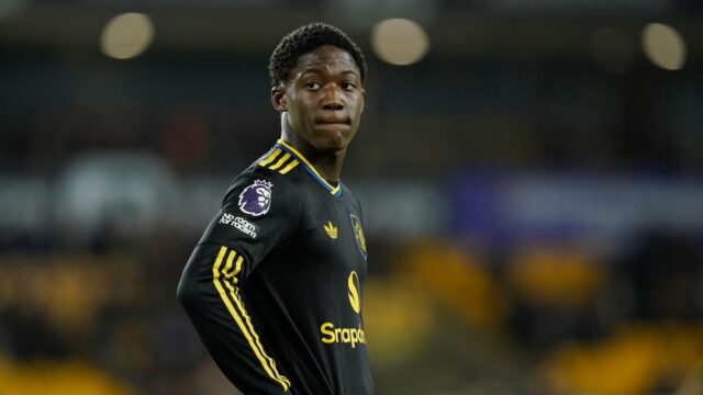 Man Utd: Romano odhaľuje novú aktualizáciu prestupu Mainoo, keď mu Amorim hovorí, aby „bojoval o svoju prácu“
