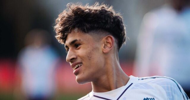 Man Utd má plán JJ Gabriel po stretnutí Rubena Amorima Man Utd má plán JJ Gabriel po stretnutí Rubena Amorima a rozhovoroch o prestupe | Futbal | Šport