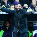 Ruben Amorim kričí na postrannej čiare.