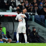 Manažér Realu Madrid Xabi Alonso reaguje na posmešky Viniciusa Juniora