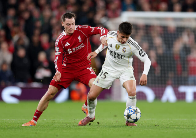 Manažér Realu Madrid Xabi Alonso rieši problémy Ardu Gulera
