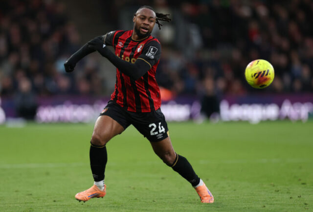 Manchester City pokročilo v rozhovoroch o angažovaní krídelníka Bournemouthu Antoina Download app from appStore