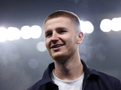 Manchester United je pripravený ponúknuť 100 miliónov eur za stred poľa Realu Madrid Manchester United je pripravený ponúknuť 100 miliónov eur za stred poľa Realu Madrid