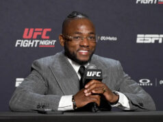 Manel Kape vidí, ako knokautuje Joshuu Vana: „Už sa bojí“ Download app from appStore