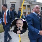 Denny Hamlin (vľavo) a manželka Jordan Fish odchádzajú z federálnej budovy Charlesa R Jonasa. Zdroj: Getty