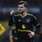Mason Mount pokrčil ramenami kritiku a zažiaril pri víťazstve Manchestru United 4:1 na ihrisku Wolves