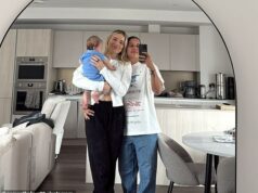 Matildas Star’s Sat Kerr’s Dream Nye svadba so snúbenicou Mewis: Všetko, čo zatiaľ vieme Sam Kerr a Kristie Mewis sa zosobášia v Perthe na Silvestra v súkromnej rezidencii