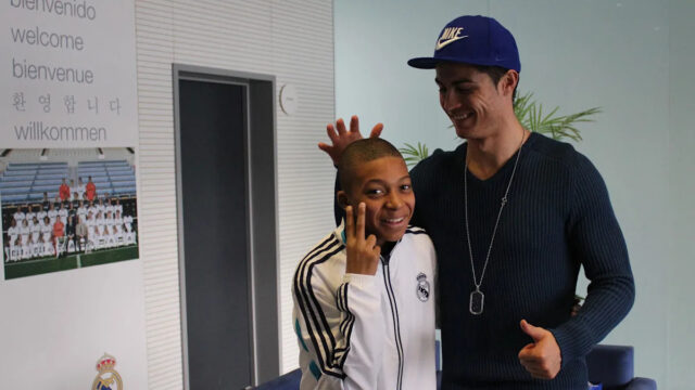 🐐Mbappé zápasí s CR7, oslavuje so „Siuuu“, odpovedá Cristiano 😍
