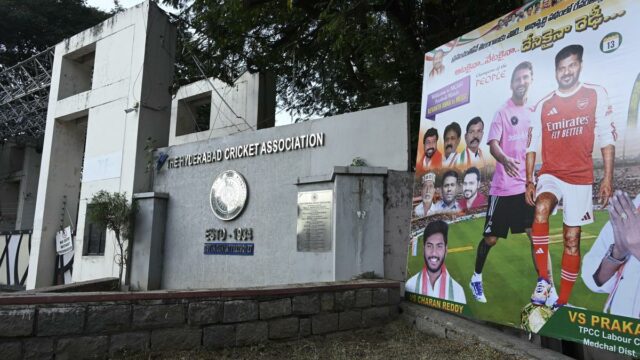 Messi v Hyderabad: GOAT Cup, futbalová klinika s deťmi v Messi v Hyderabad: GOAT Cup, futbalová klinika s deťmi v itinerári pre argentínsku superstar