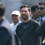 Messiho turné po Indii začína chaoticky a fanúšikovia hádžu fľaše | Futbalové správy