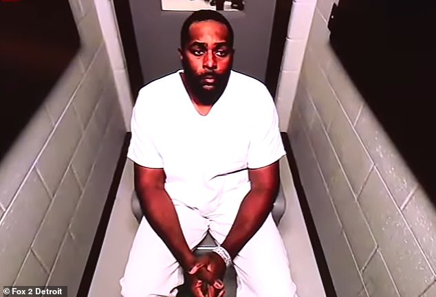 Michiganské vyšetrovanie škandálu Sherrone Moore by mohlo viesť k ďalšiemu Sherrone Moore bola obvinená z vlámania a vniknutia do domu, domovej invázie a prenasledovania