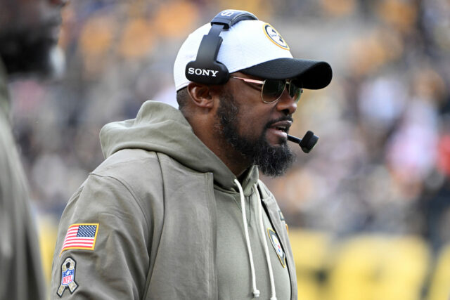 Mike Tomlin sa sarkasticky bije v NFL o plánovaných zápasoch logo pochodového šialenstva