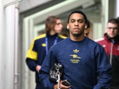 Mikel Arteta dáva novú trojslovnú odpoveď na zranenie Jurriena Timbera, keď sa obavy Arsenalu zvyšujú Jurrien Timber cestoval do Brugg, ale nemohol hrať za Arsenal