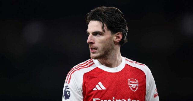Mikel Arteta ponúka znepokojujúcu aktualizáciu Declana Ricea po tom, čo Declan Rice zmeškal víťazstvo Arsenalu pre zranenie kolena