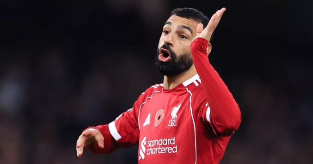 "Mo Salah je arogantný s právom twerp - Liverpool by Umelá inteligencia Harryho Brenta