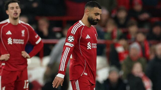 Mohamed Salah odišiel z Liverpoolu? Egyptský útočník si na Slotu začal rýpať za to, že ho neustále lavičkoval
