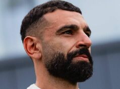 Mohamed Salah prichádza na tréningové ihrisko v Liverpoole, keď sa raduje Arne Slot | Futbal | Šport Mohamed Salah prichádza na tréningové ihrisko v Liverpoole, keď sa raduje Arne Slot | Futbal | Šport