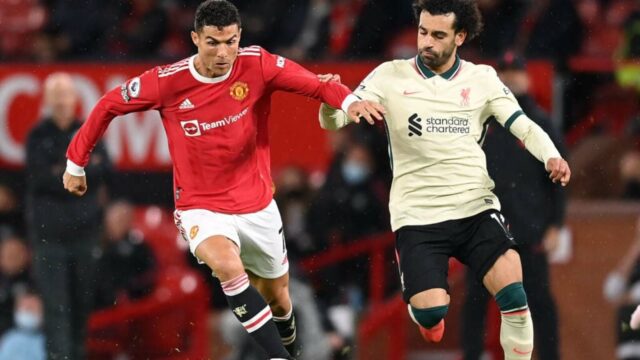 Mohamed Salah vyzval, aby opustil Liverpool a stal sa „väčším“ Mohamed Salah vyzval, aby opustil Liverpool a stal sa „väčším“ ako Cristiano Ronaldo