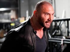 „Moja b*tt prasklina krvácala“ "Moja b*tt prasklina krvácala"