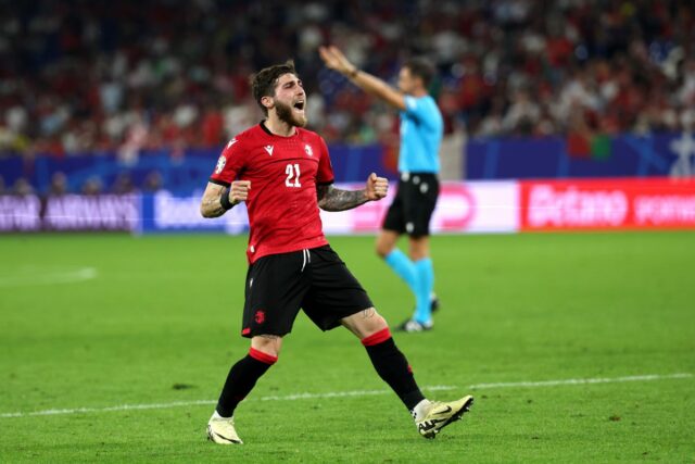 Monitoring Lyonu a Lille Villarreal sa zameriava na Giorgia Tsitaishviliho
