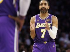 Môže byť Jarred Vanderbilt odpoveďou na defenzívne problémy Lakers? Môže byť Jarred Vanderbilt odpoveďou na defenzívne problémy Lakers?