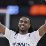 Muži USC urobia vzácny krok pridaním rozohrávača v polovici sezóny